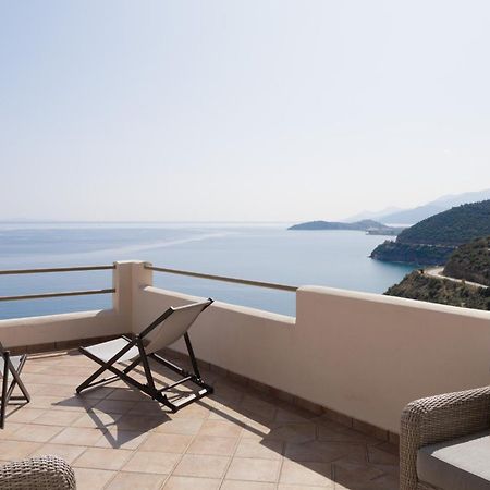 Blue Horizon Suites Parálion Ástros 外观 照片
