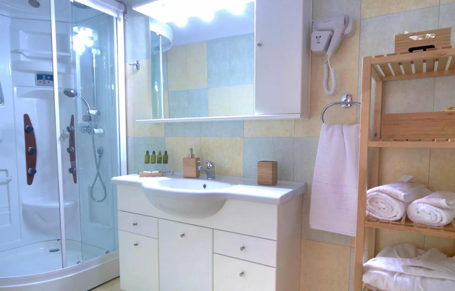 Blue Horizon Suites Parálion Ástros 外观 照片