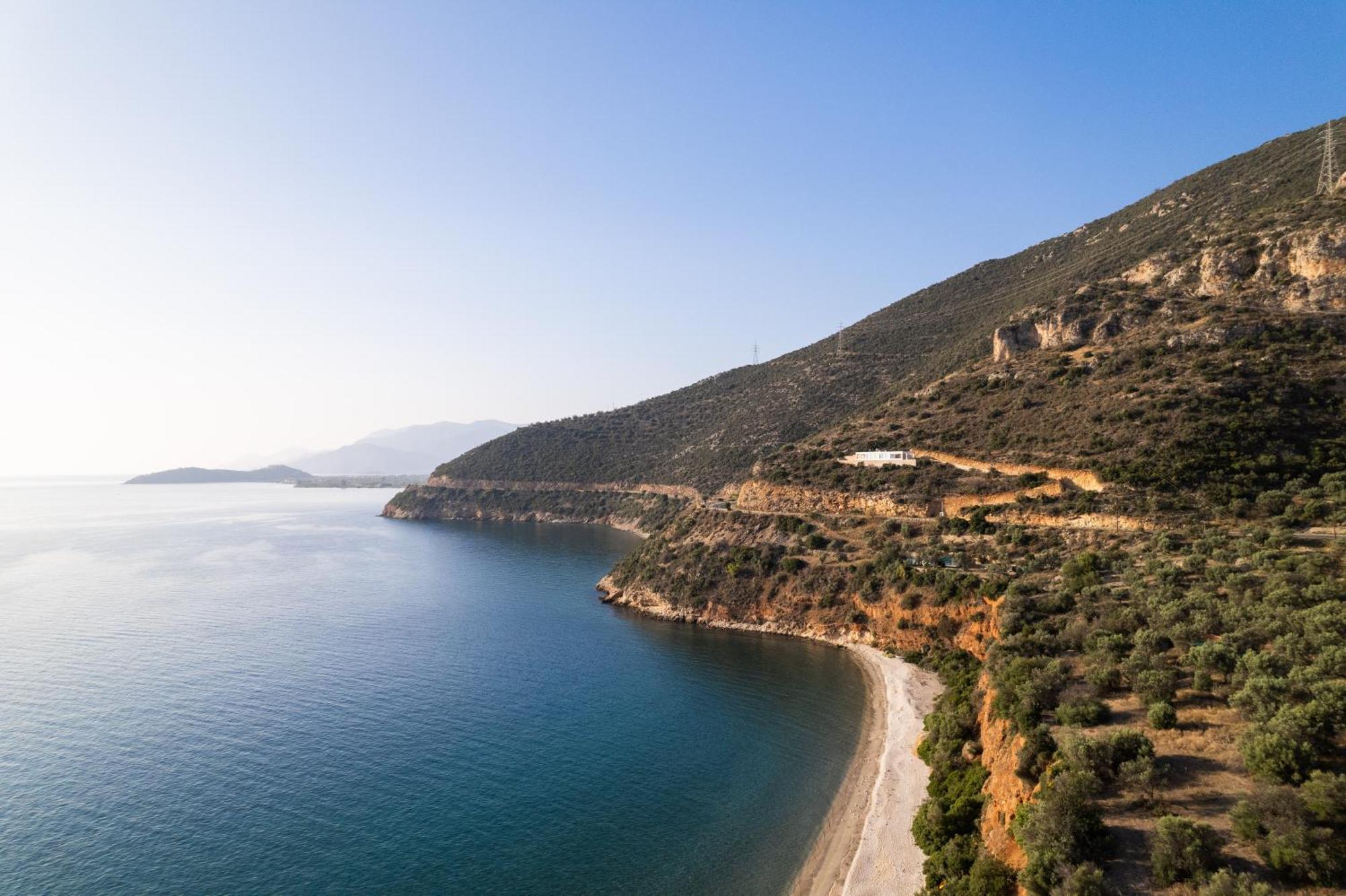 Blue Horizon Suites Parálion Ástros 外观 照片