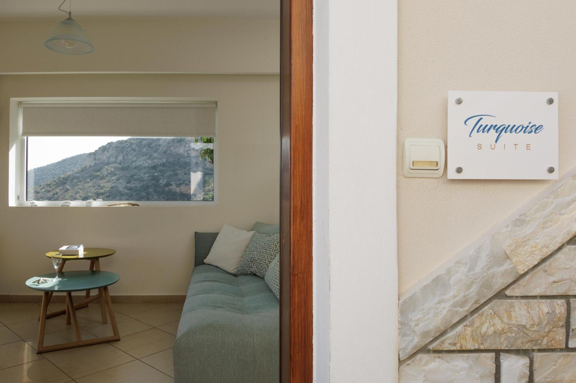 Blue Horizon Suites Parálion Ástros 外观 照片