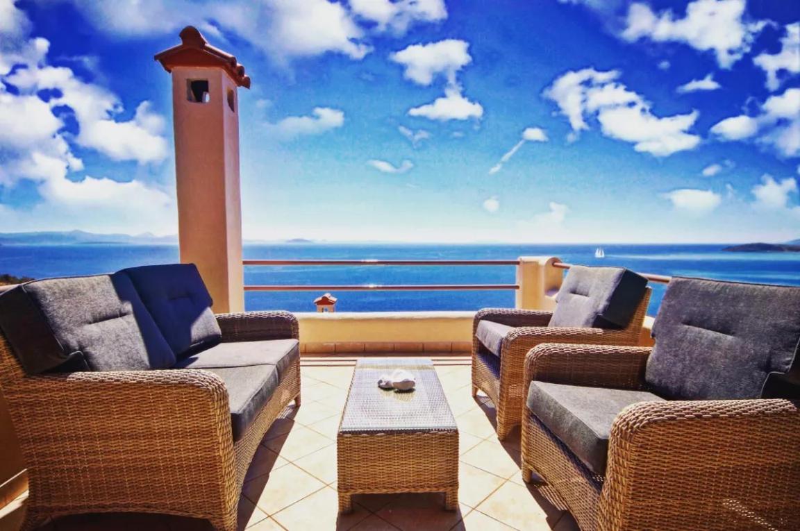 Blue Horizon Suites Parálion Ástros 外观 照片