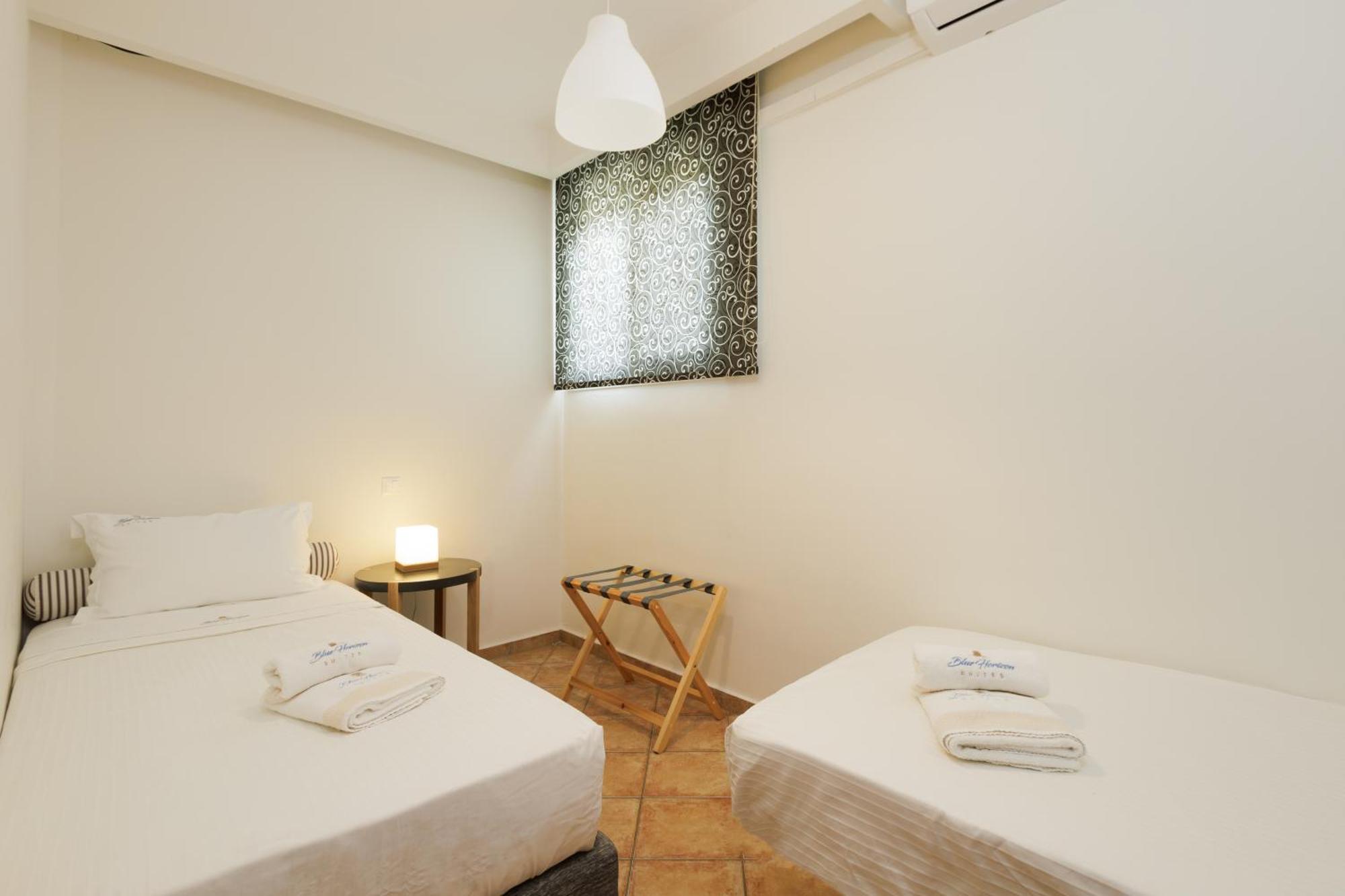 Blue Horizon Suites Parálion Ástros 外观 照片