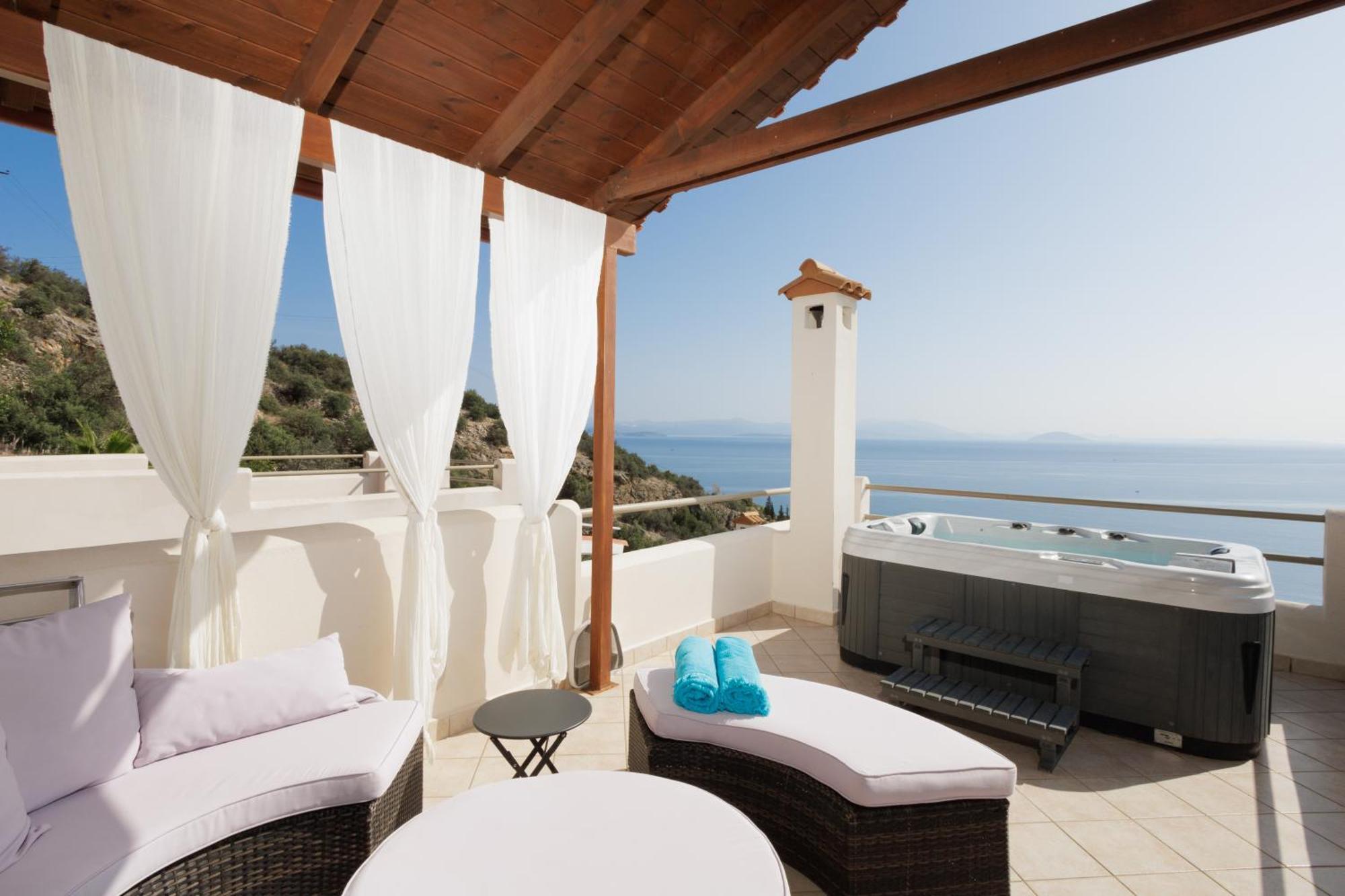 Blue Horizon Suites Parálion Ástros 外观 照片