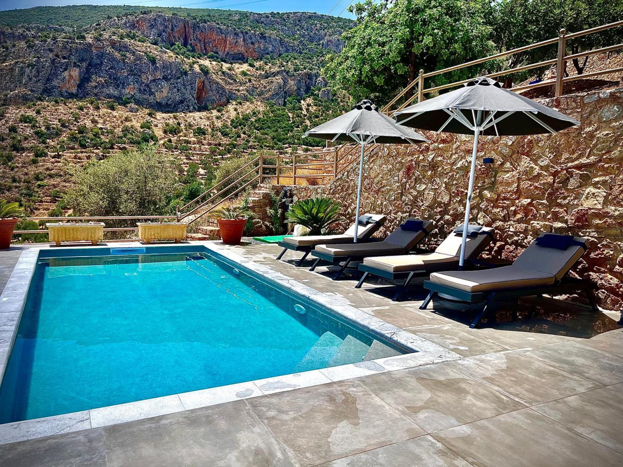 Blue Horizon Suites Parálion Ástros 外观 照片